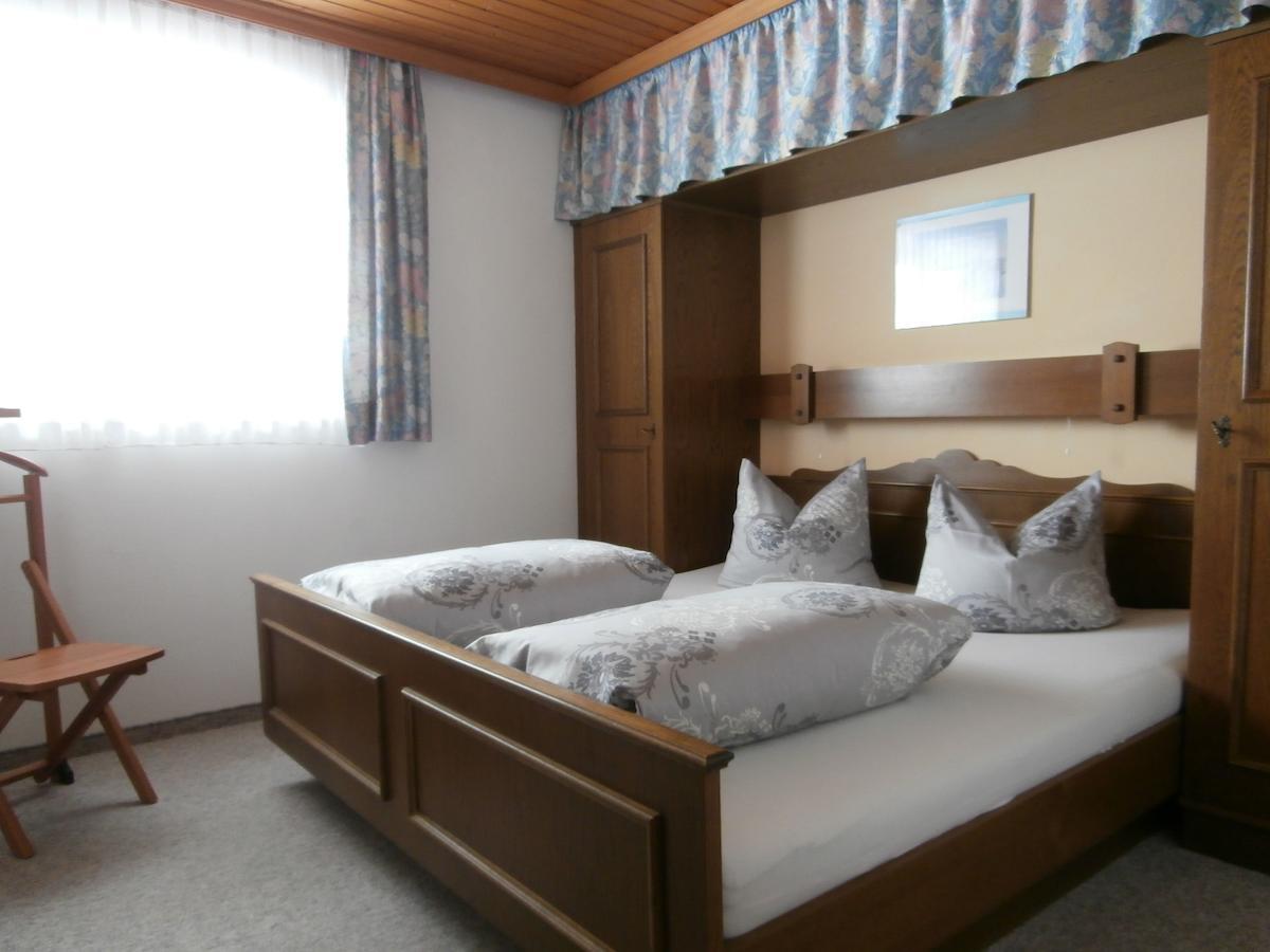 Ferienwohnung Haus Sonja Seefeld in Tirol Zimmer foto